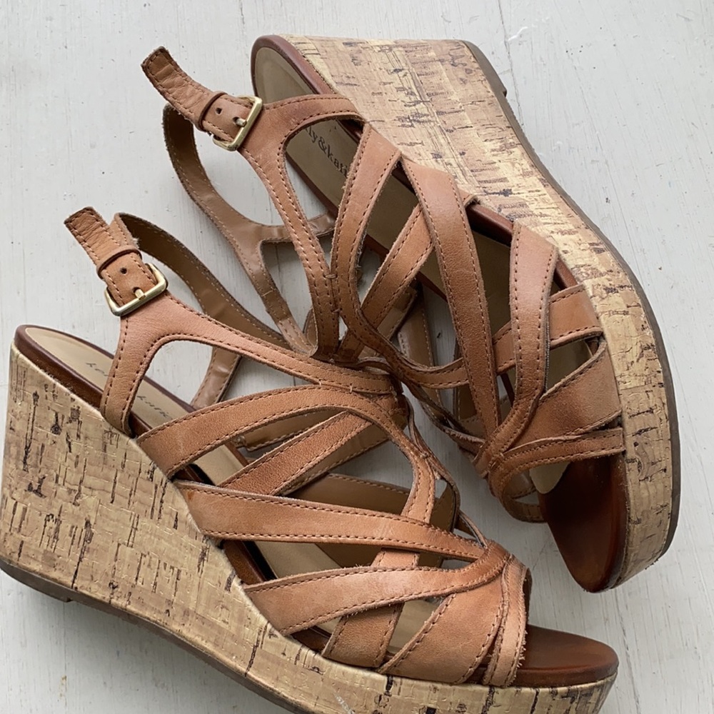 Kelly&Katie tan wedges. Like new. - Picture 7 of 7